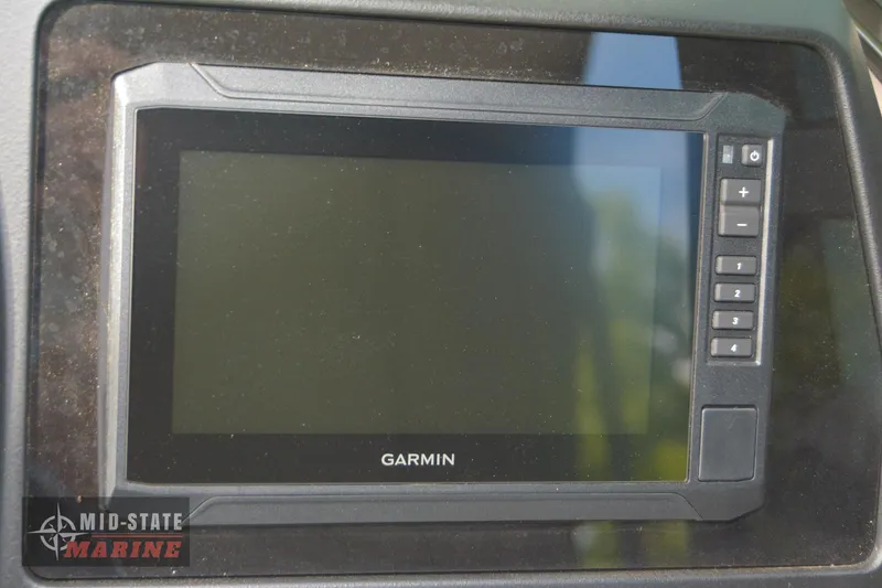 Slide: The Image of Garmin display on 2024 Tahoe Pontoon Cascade Elite Windshield boat. - 24