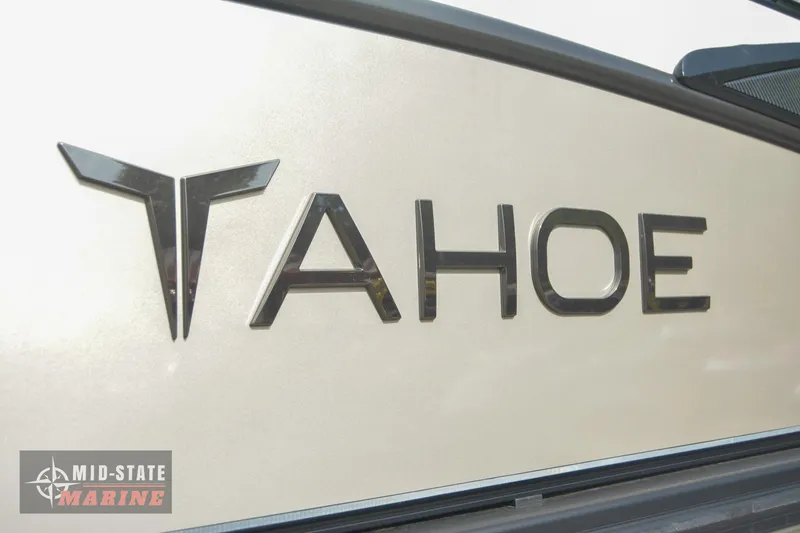 Slide: The Image of 2024 Tahoe Pontoon Cascade Elite Windshield logo close-up - 6