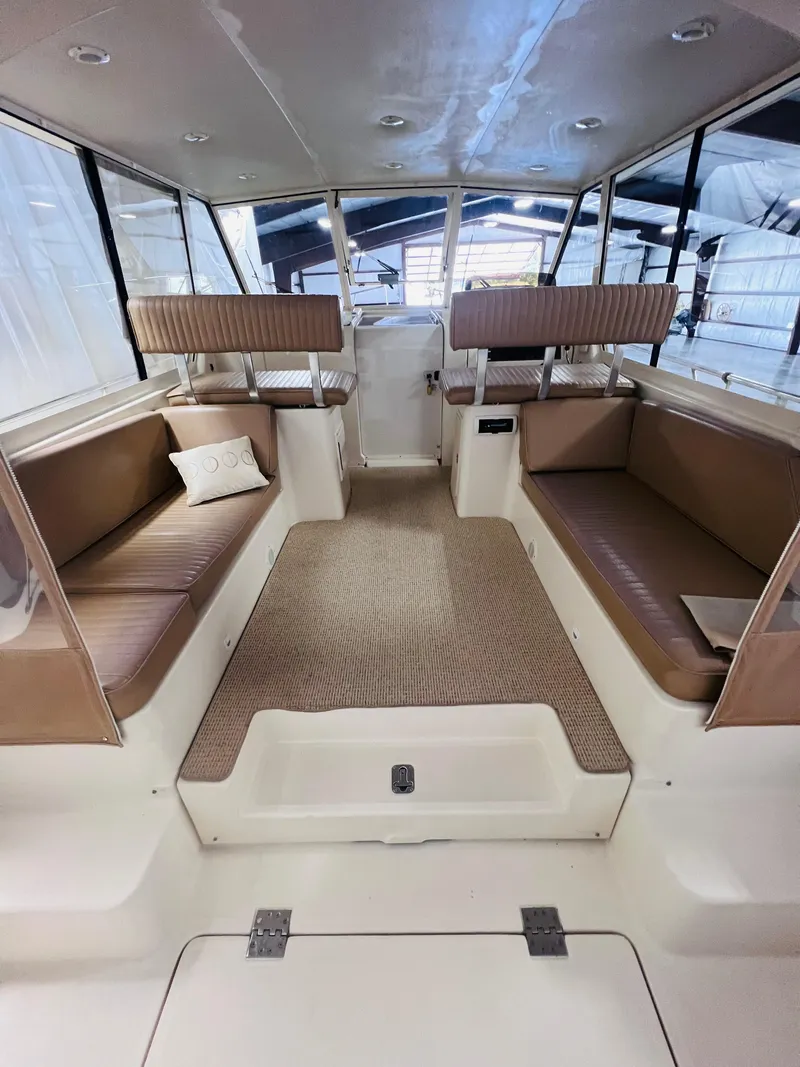 Slide: The Image of Mainship Pilot 34 2007 - 10