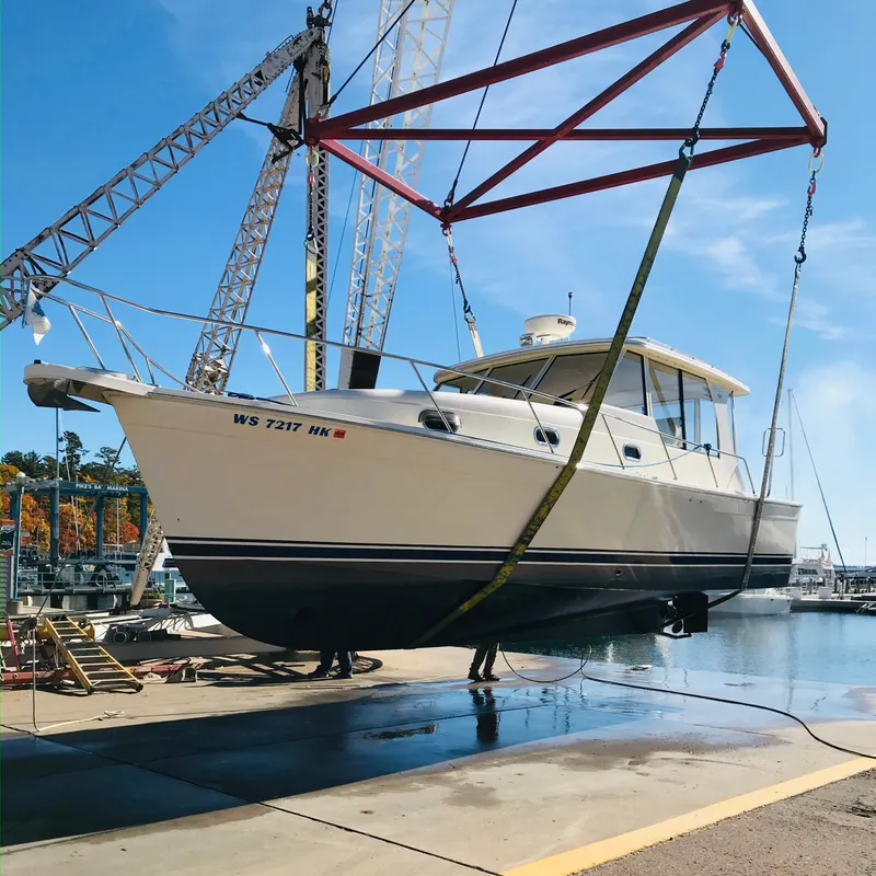 Slide: The Image of Mainship Pilot 34 2007 - 5