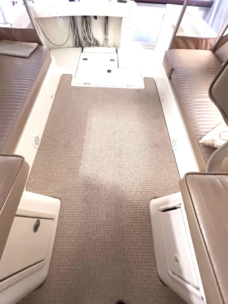 Slide: The Image of Mainship Pilot 34 2007 - 9