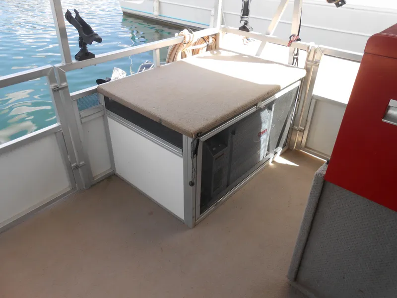 Slide: The Image of Myacht 1343 2005 - 7