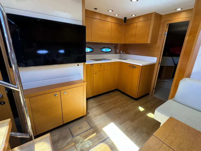 Slide: The Image of Sunseeker Portofino 48 2013 - 22