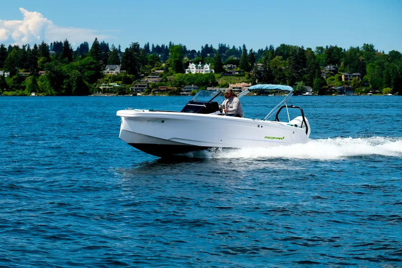 Slide: The Image of Axopar 22 Spyder 2022 - 1