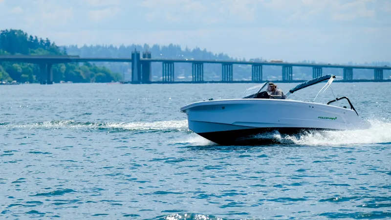 Slide: The Image of Axopar 22 Spyder 2022 - 2