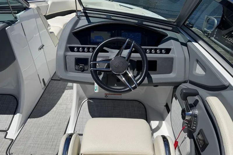 Slide: The Image of Cobalt Boats R3 2020 - 12