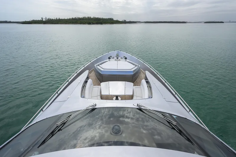 Slide: The Image of Pershing 90 Express 2009 - 51