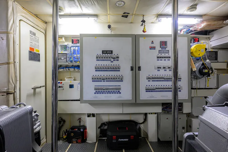 Slide: The Image of Pershing 90 Express 2009 - 55