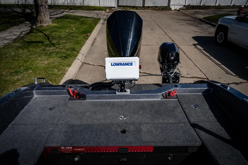Slide: The Image of 2022 Vexus DVX20 boat with Lowrance equipment and outboard motor. - 8