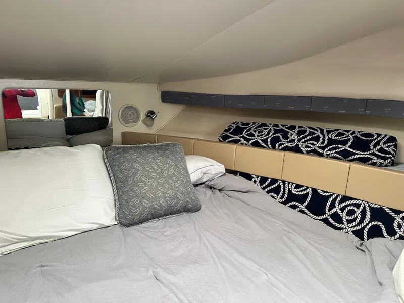 Slide: The Image of Wellcraft 330 Coastal 2004 - 10