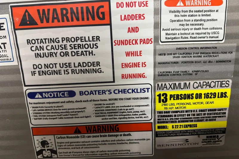 Slide: The Image of Safety warnings and capacity limits on a 2019 Bennington SX 21 Cruise boat. - 33