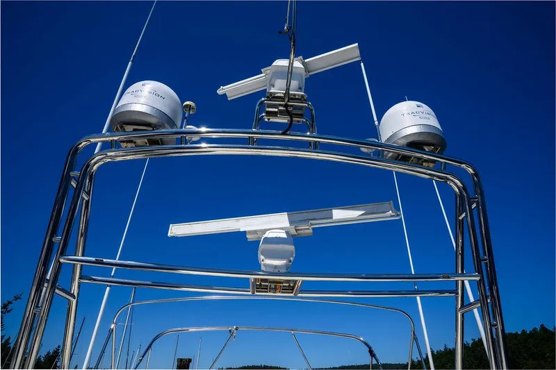 Slide: The Image of Hatteras 72 Flush Deck Cockpit Motor Yacht 1987 - 105