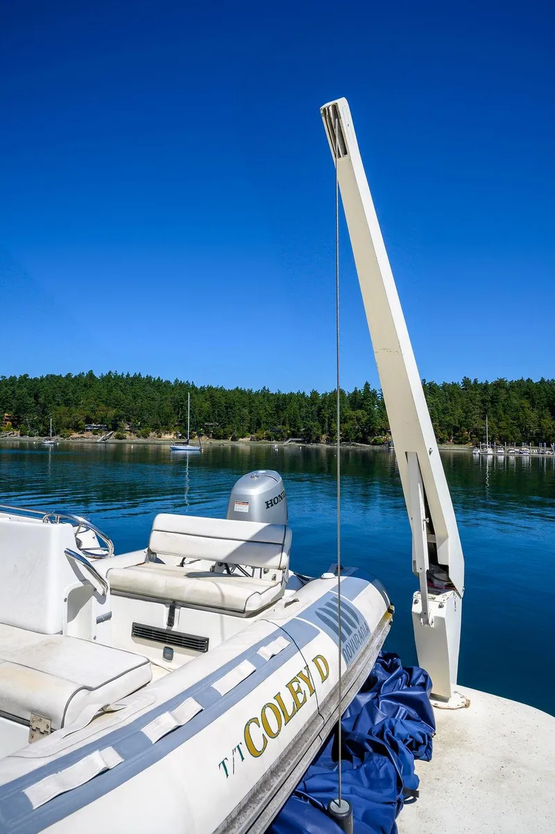 Slide: The Image of Hatteras 72 Flush Deck Cockpit Motor Yacht 1987 - 116