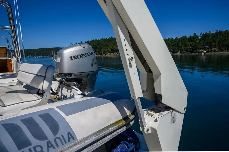 Slide: The Image of Hatteras 72 Flush Deck Cockpit Motor Yacht 1987 - 118