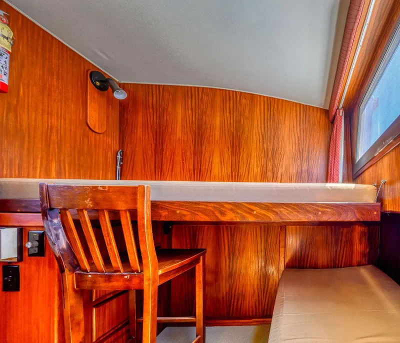 Slide: The Image of Hatteras 72 Flush Deck Cockpit Motor Yacht 1987 - 59