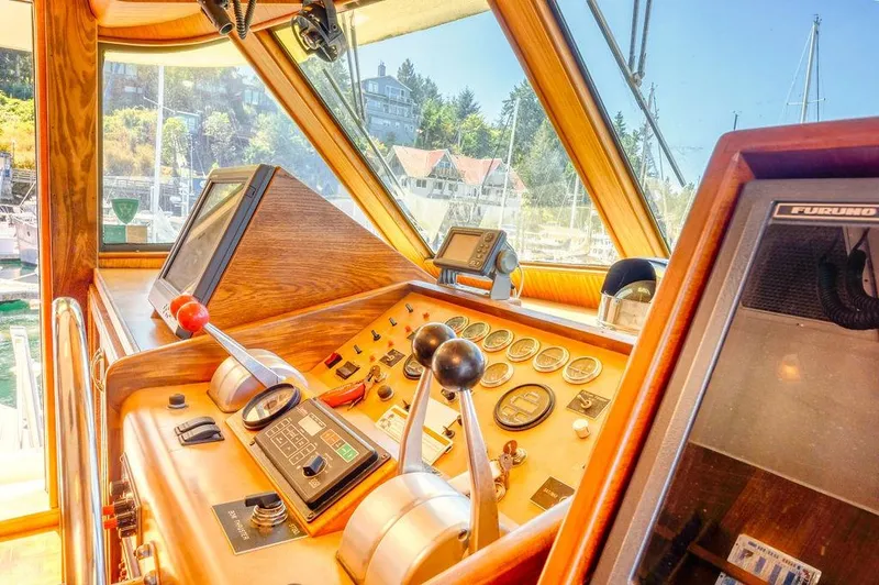 Slide: The Image of Hatteras 72 Flush Deck Cockpit Motor Yacht 1987 - 67