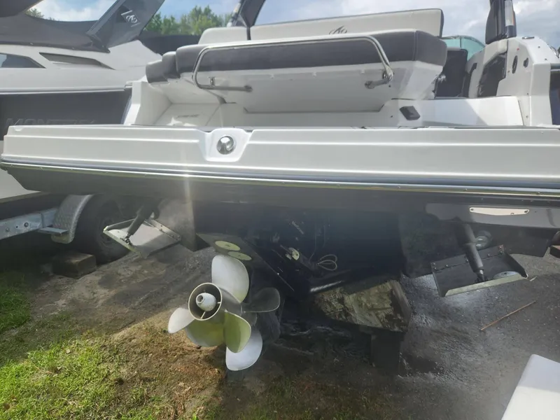 Slide: The Image of 2022 Monterey 278SS boat stern with propeller and swim platform. - 3