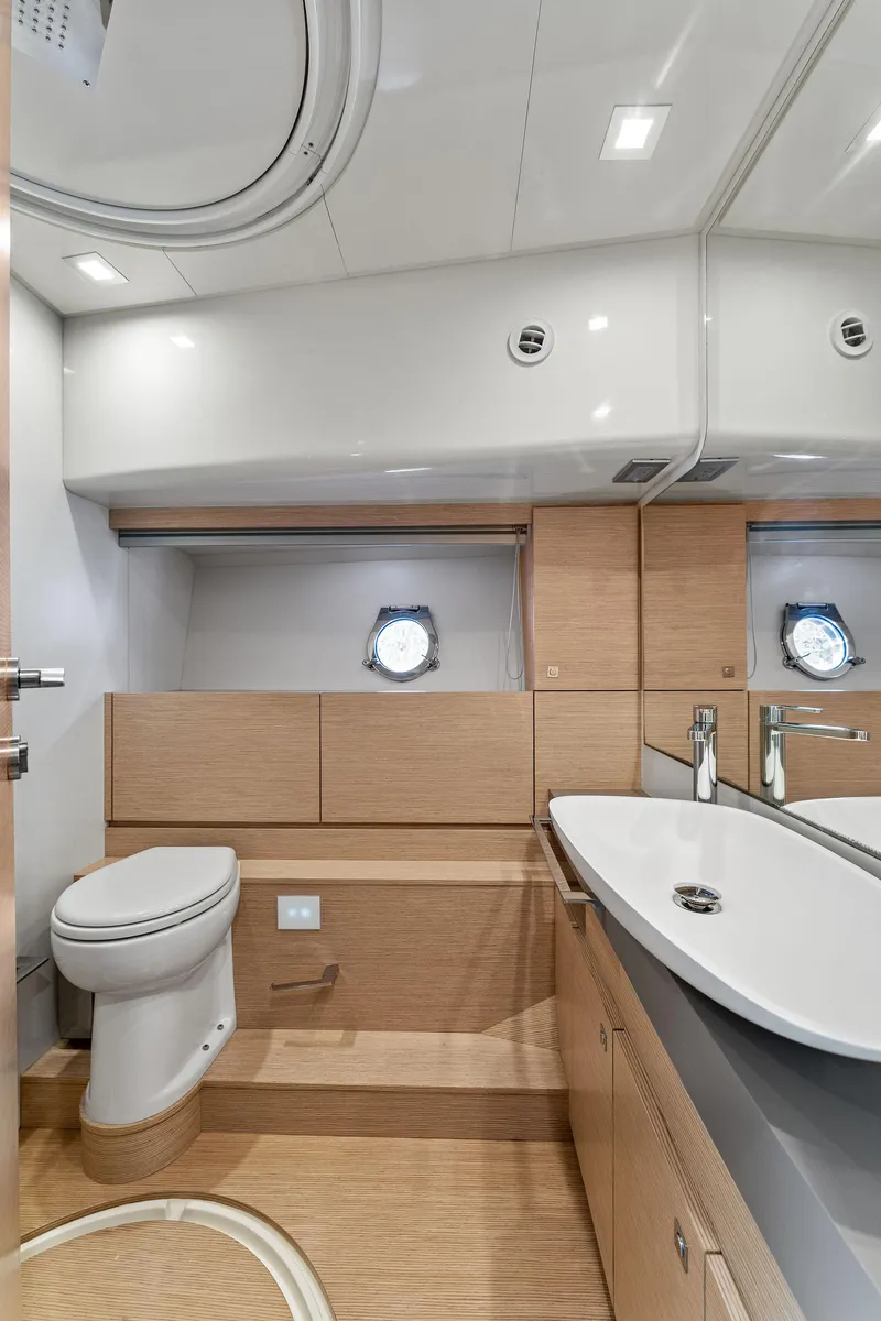 Slide: The Image of Ferretti Yachts 690 2015 - 59