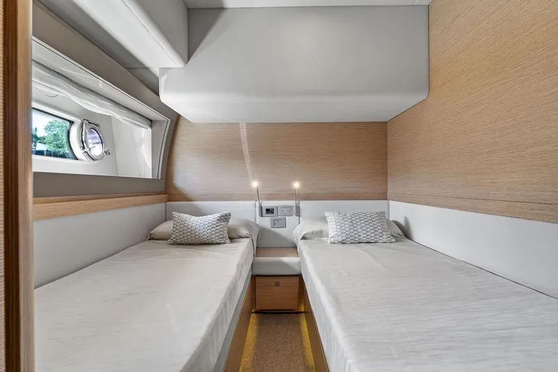 Slide: The Image of Ferretti Yachts 690 2015 - 68