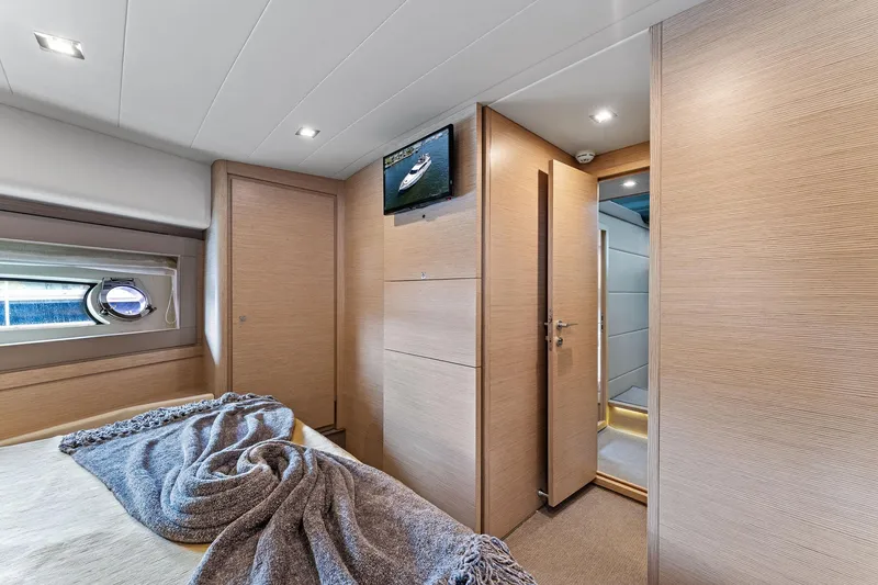 Slide: The Image of Ferretti Yachts 690 2015 - 75