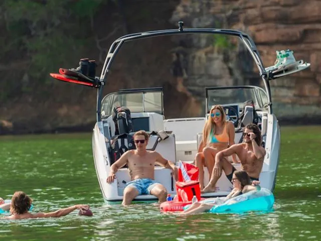 Slide: The Image of Yamaha SX250 2024 - 30