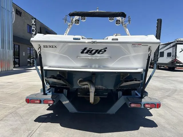 Slide: The Image of Tigé 22RZX 2020 - 4