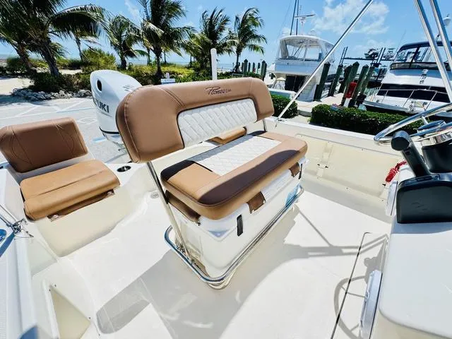 Slide: The Image of Pioneer Sportfish 180 2024 - 10