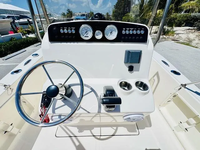 Slide: The Image of Pioneer Sportfish 180 2024 - 11