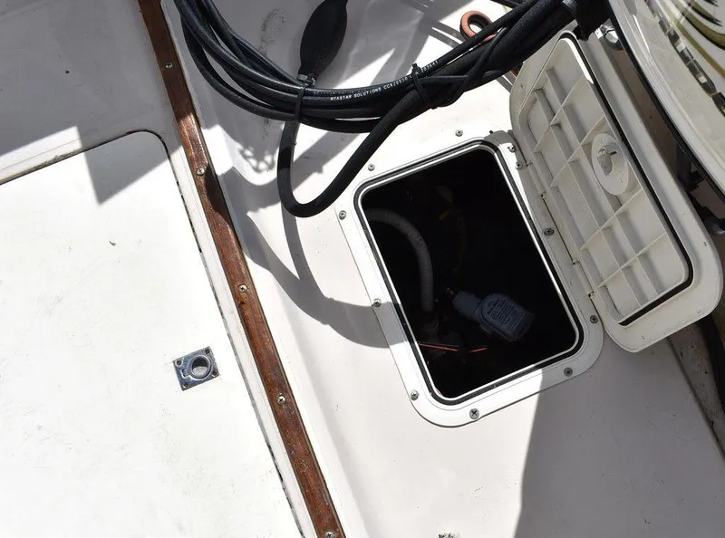 Slide: The Image of Chris-Craft 213 SeaHawk CC 1987 - 64