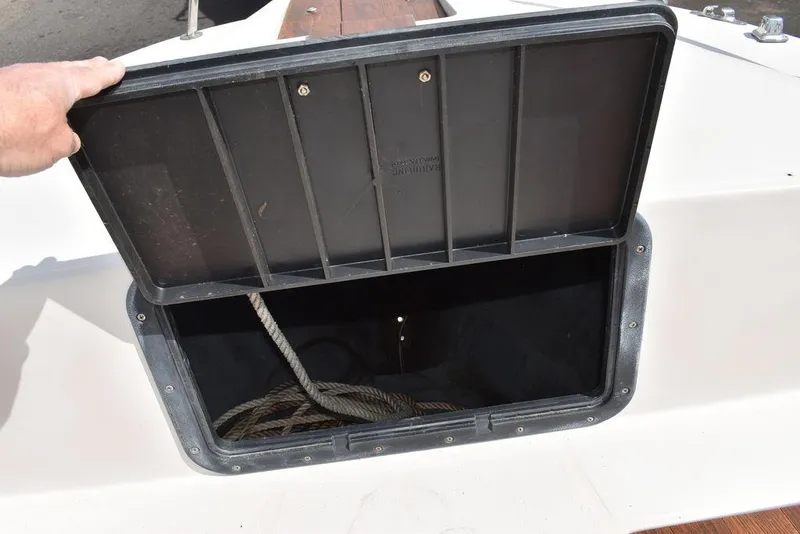 Slide: The Image of Chris-Craft 213 SeaHawk CC 1987 - 70