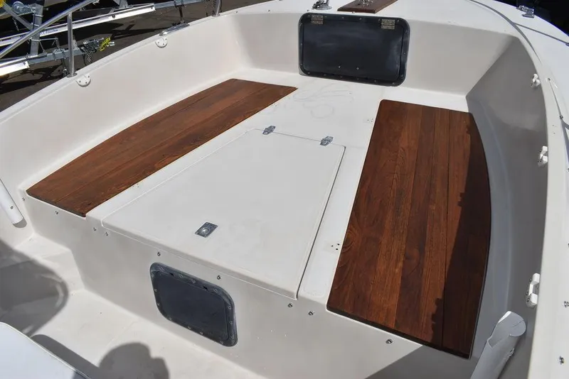 Slide: The Image of Chris-Craft 213 SeaHawk CC 1987 - 72