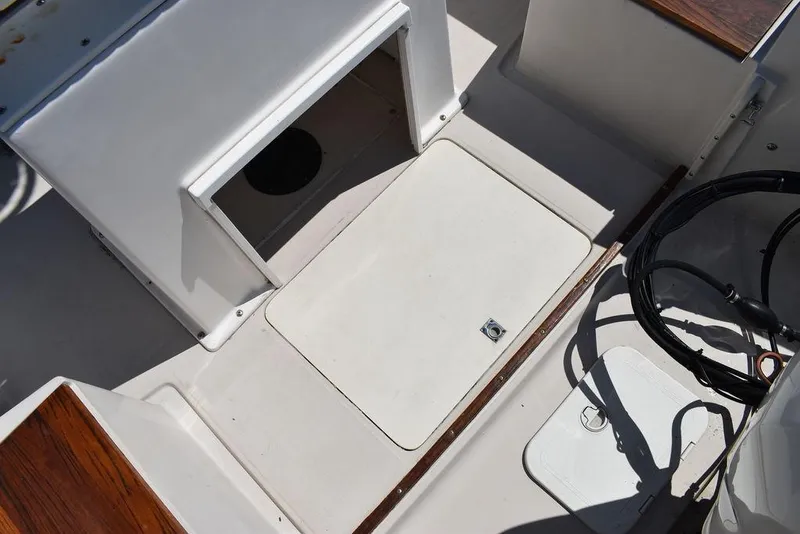 Slide: The Image of Chris-Craft 213 SeaHawk CC 1987 - 75