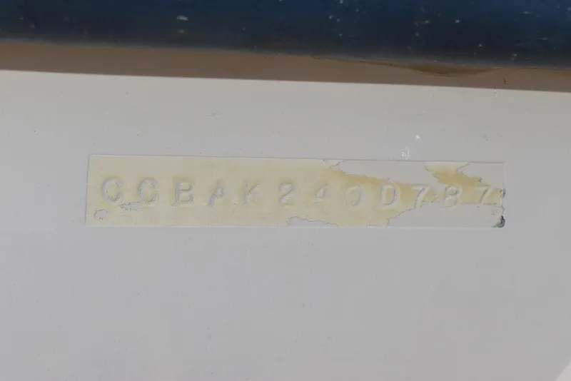 Slide: The Image of Chris-Craft 213 SeaHawk CC 1987 - 89