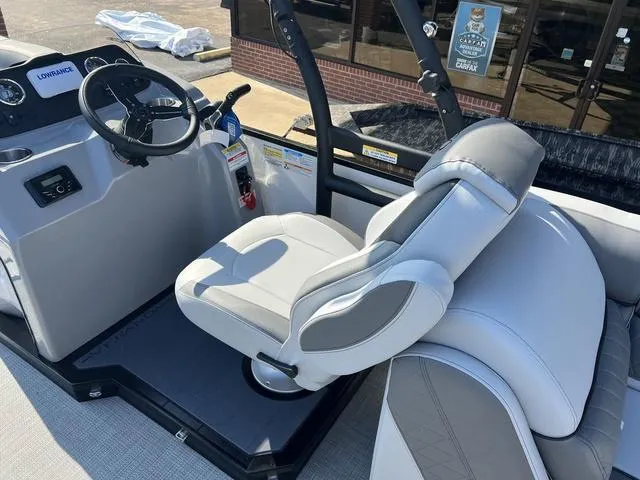 Slide: The Image of Veranda VS22RCT 2025 - 21