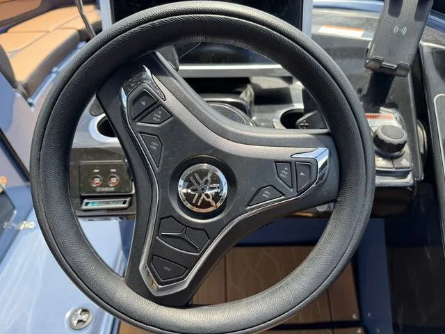 Slide: The Image of Yamaha 255XD 2024 - 26