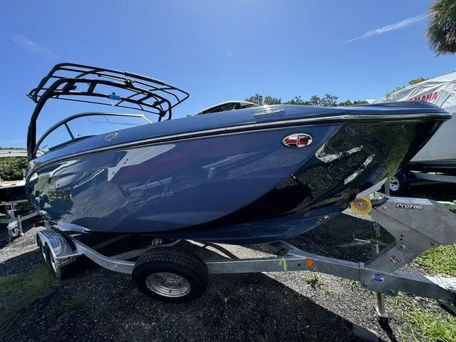 Slide: The Image of Yamaha 255XD 2024 - 4