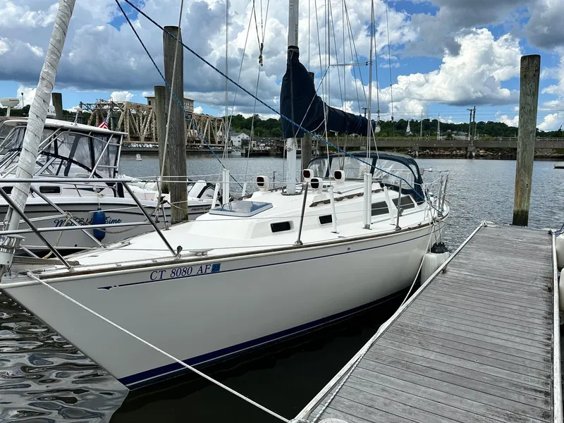 Slide: The Image of 1986 Sabre 30 Sabre MK III sailboat docked at marina. - 2