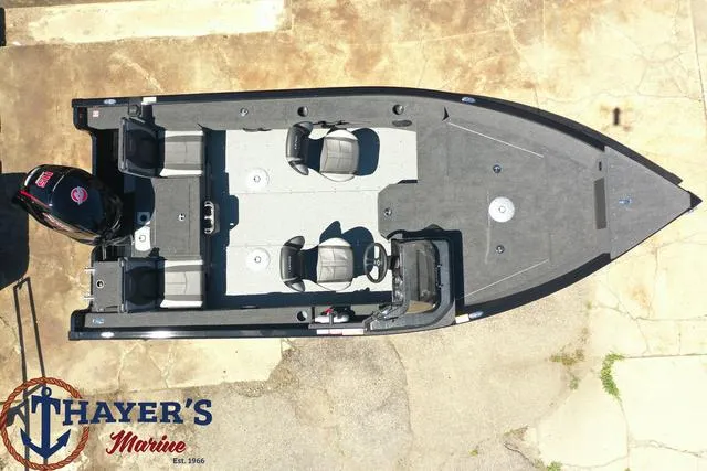 Slide: The Image of Top view of 2025 Lund 1775 Adventure SS boat at Thayer's Marine. - 10