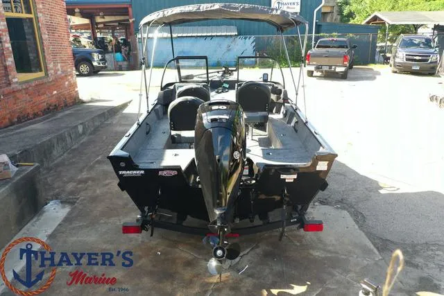 Slide: The Image of 2024 Tracker Pro Guide™ V-16 WT boat at Thayer's Marine. - 25