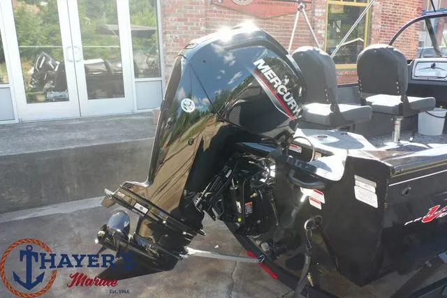Slide: The Image of 2024 Tracker Pro Guide™ V-16 WT boat with Mercury outboard motor at Thayer's Marine. - 26