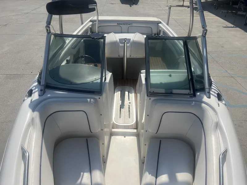Slide: The Image of MasterCraft Prostar 205 1999 - 8