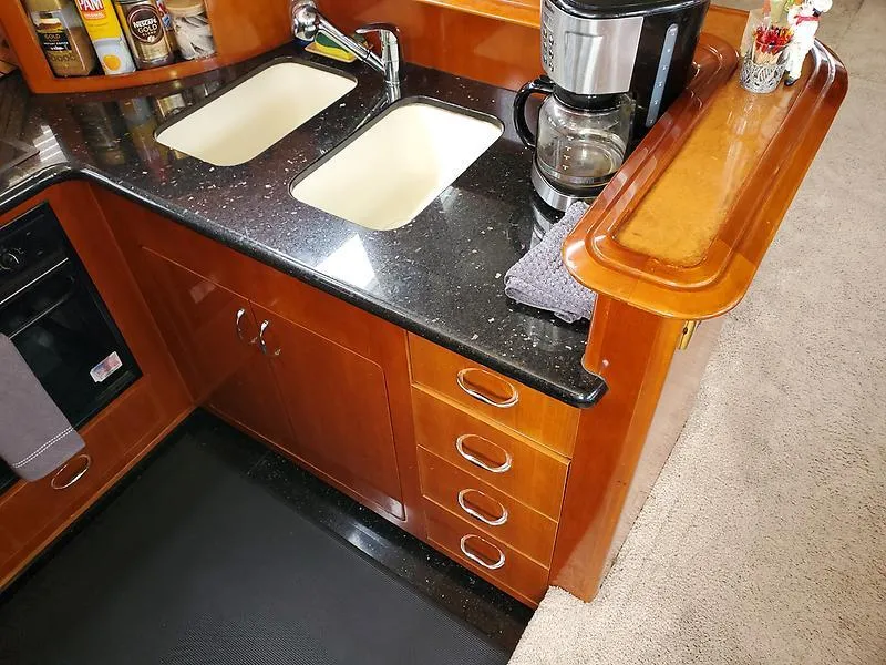 Slide: The Image of Carver 564 Cockpit Motor Yacht 2003 - 40