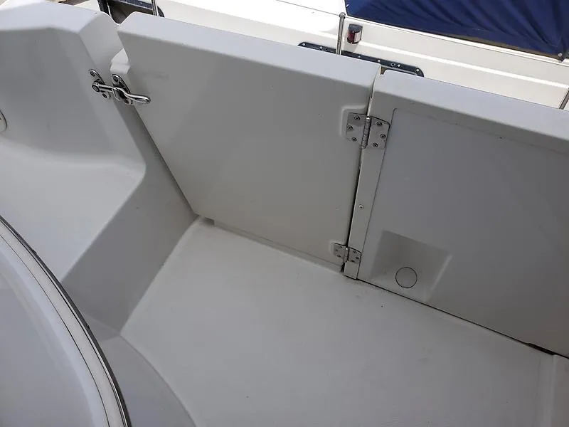 Slide: The Image of Carver 564 Cockpit Motor Yacht 2003 - 90
