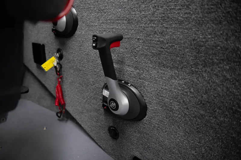 Slide: The Image of Princecraft Sport 185 - 14