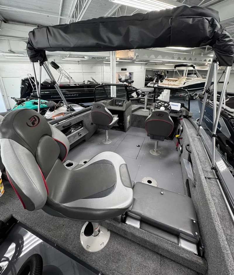 Slide: The Image of Princecraft Sport 185 - 18