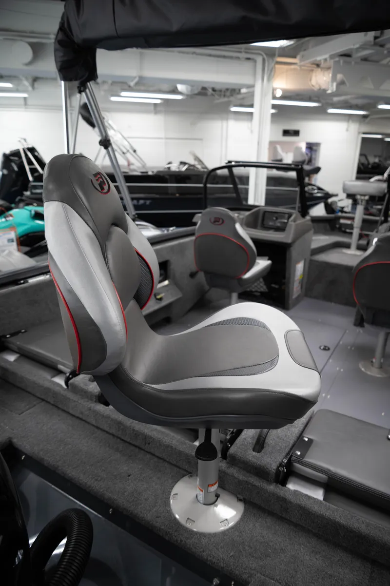 Slide: The Image of Princecraft Sport 185 - 8