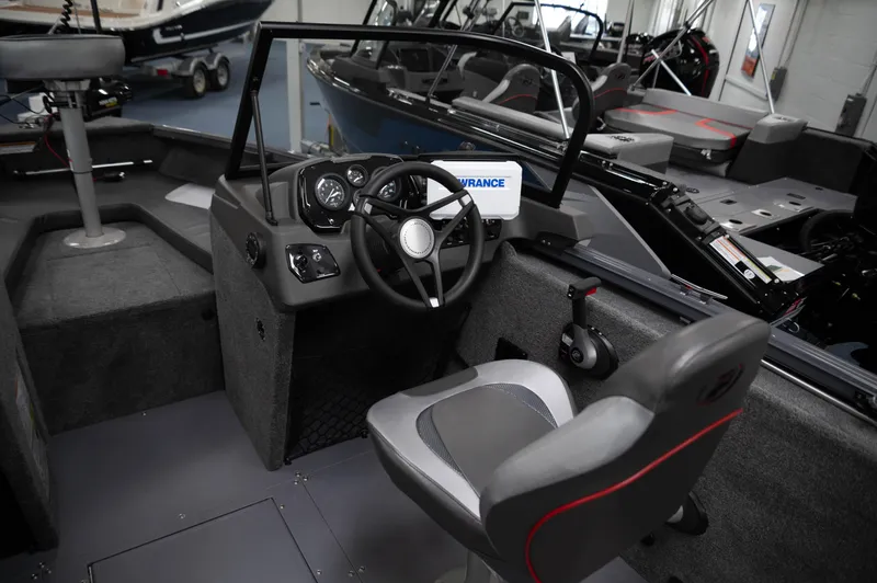 Slide: The Image of Princecraft Sport 185 - 9