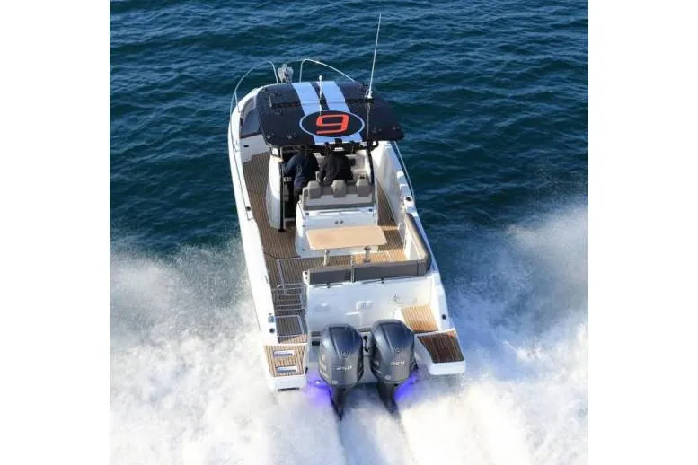 Slide: The Image of Manufacturer Provided Image: Manufacturer Provided Image - 4