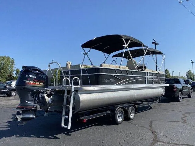 Slide: The Image of 2015 Silver Wave 250 Island SB Tri-Toon boat on trailer with Yamaha VMAX outboard motor. - 3