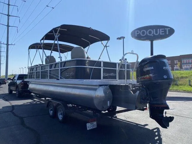 Slide: The Image of 2015 Silver Wave 250 Island SB Tri-Toon boat on trailer with Yamaha outboard motor. - 4